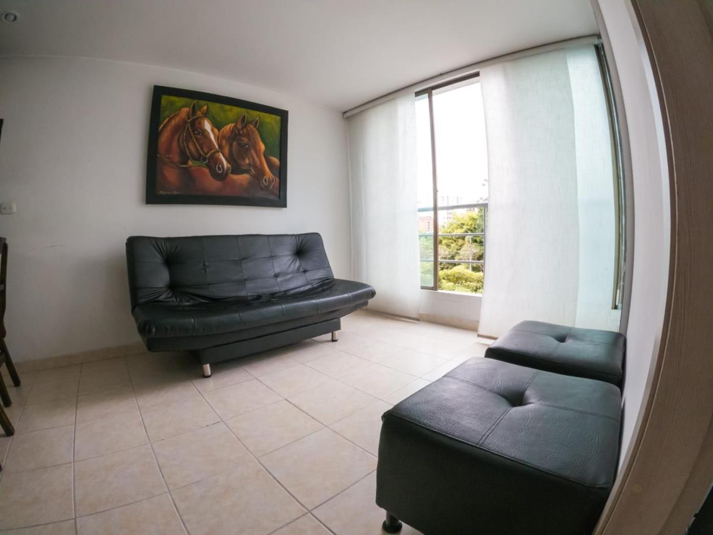 Santorini Apartamentos Amoblados بيريرا المظهر الخارجي الصورة